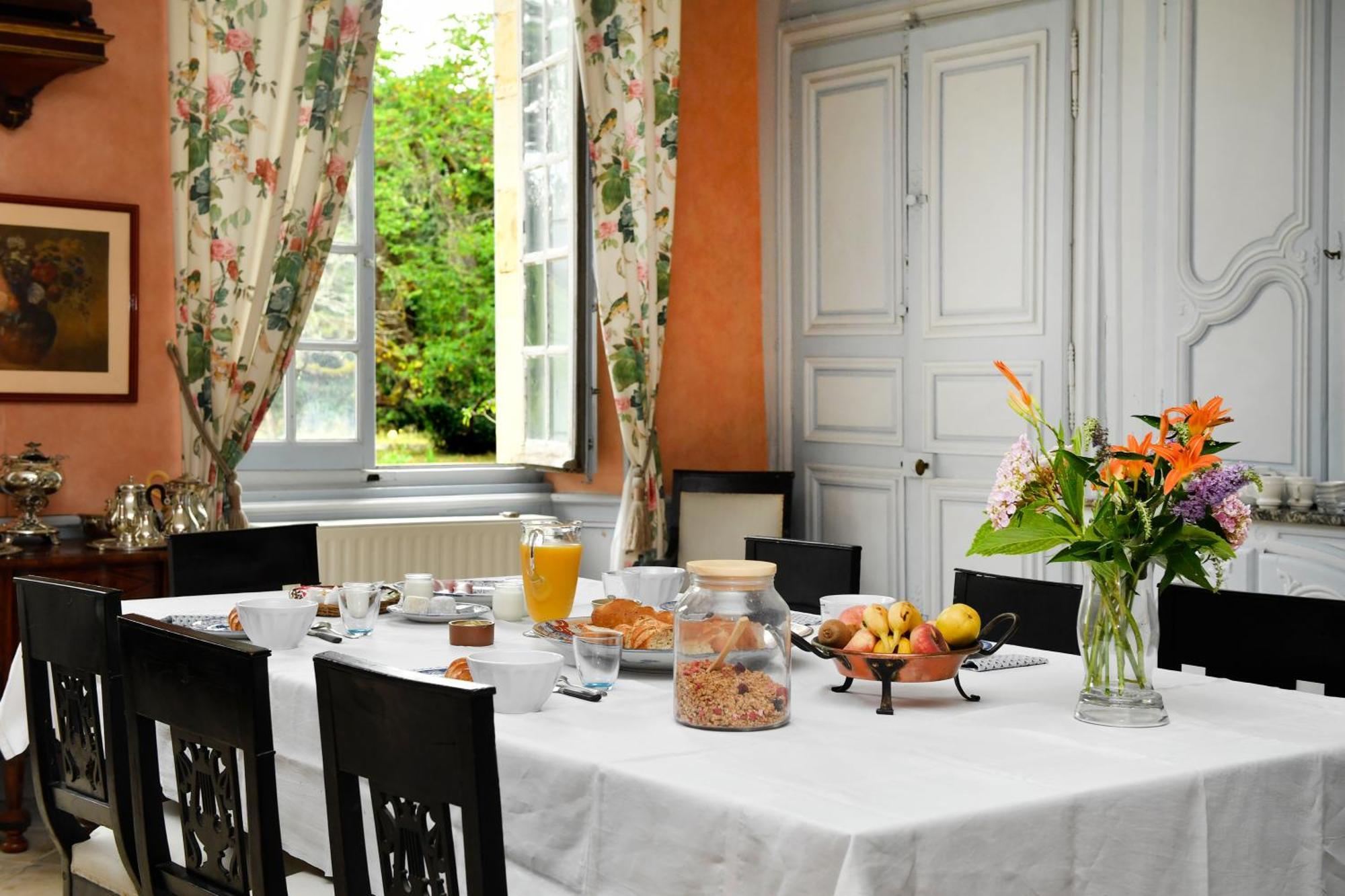 Le Nid De Dany Bed & Breakfast Cosne-Cours-Sur-Loire Luaran gambar
